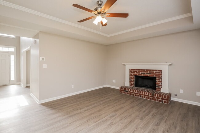 Photo - 802 Pinder Point Ct