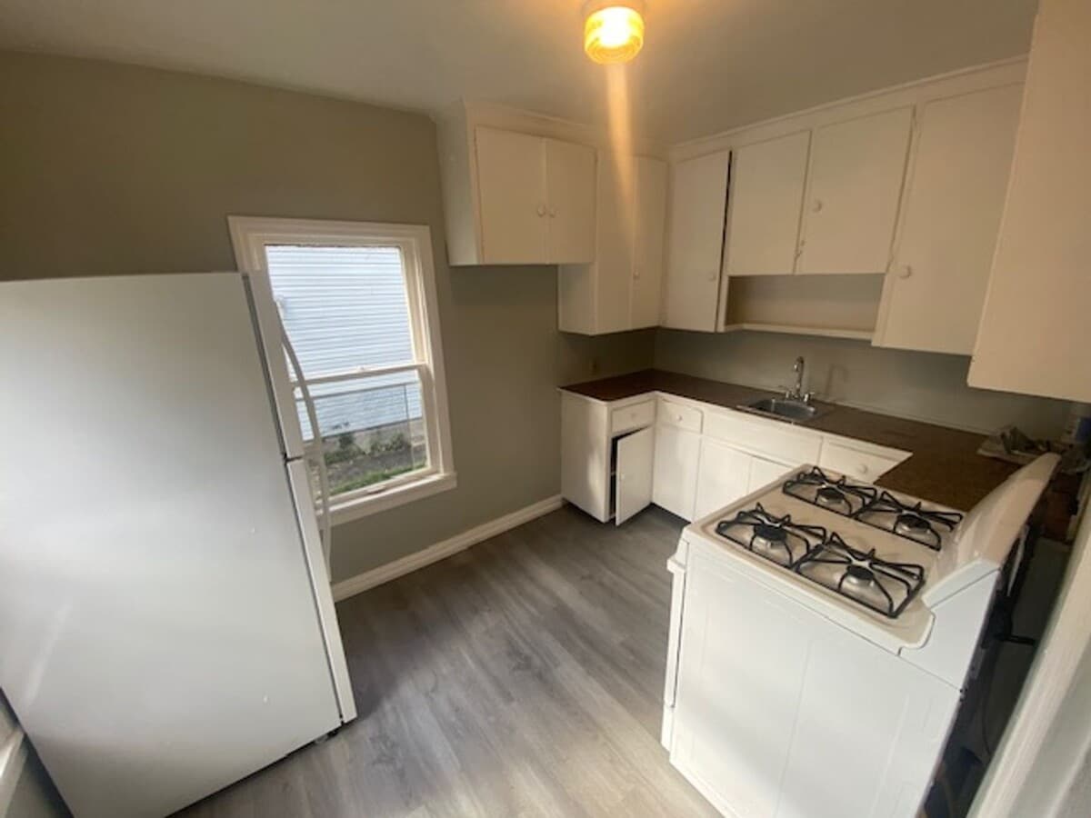 Photo - 844 W Highland Ave Unidad 3