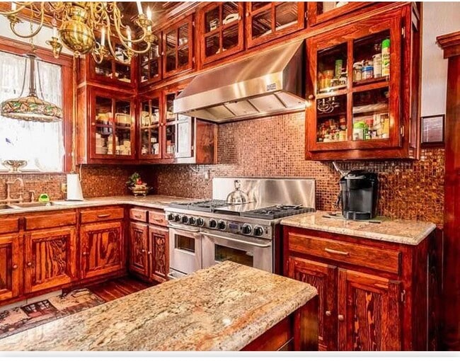 Photo - 1125 N Greenwood St