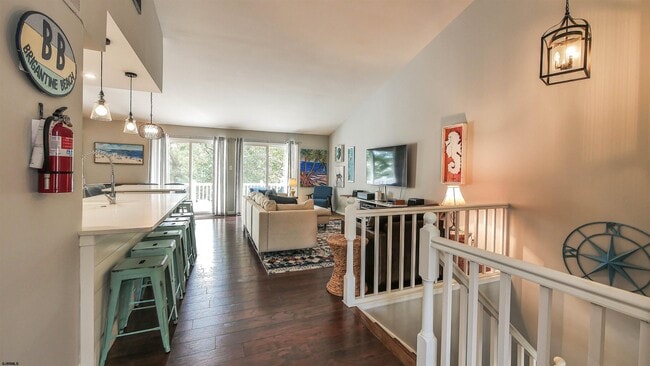 Photo - 310 Seashell Ln