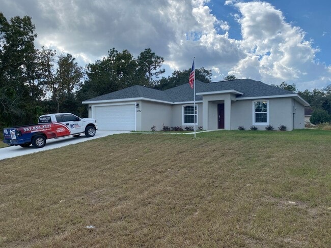 Photo - Custom Home - Desirable SW Ocala neighborhood 3/2/2 ** Wont Last**