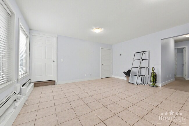 Bright 2-Bedroom Basement Suite in Desirable Sullivan Neighbourhood – Utilities Included