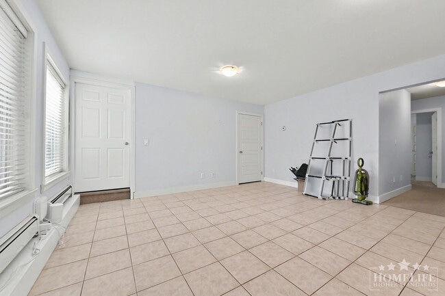 Photo - Bright 2-Bedroom Basement Suite in Desirable Sullivan Neighbourhood – Utilities Included Unit Basement