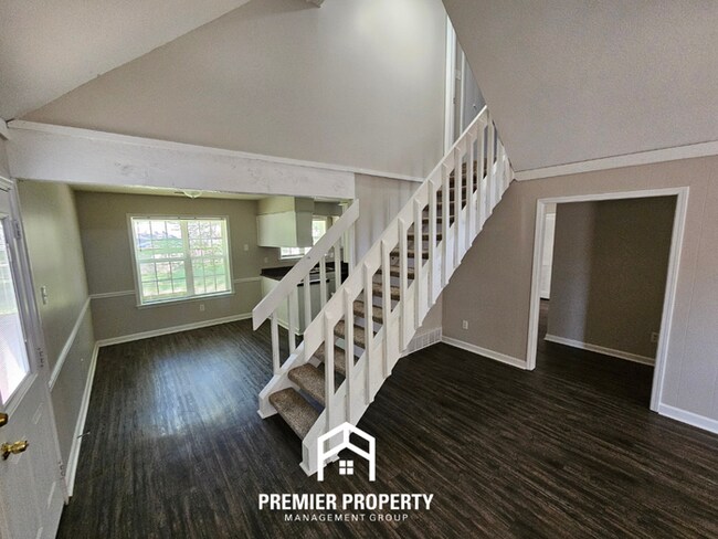 Photo - Spacious 3BR/2BA in 38115 | Soaring Ceilings & Floor-to-Ceiling Fireplace
