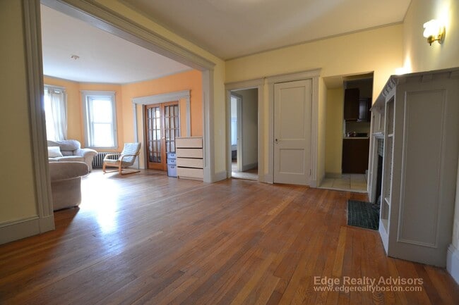 Photo - 41 Orkney Rd Unit 3