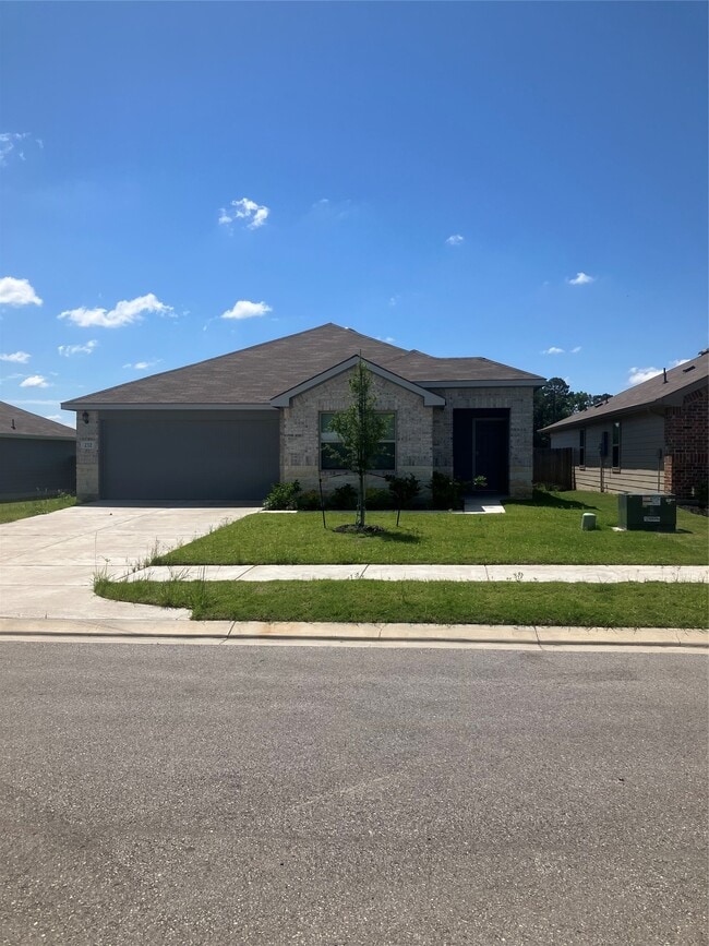 Photo - 232 Blanco Dr