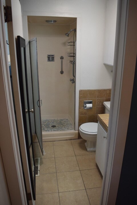 Photo - 1454 E 800 N