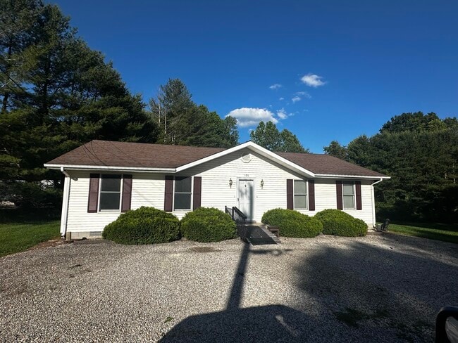 Building Photo - 106 Sharon Dr