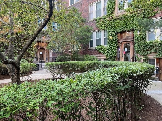 Photo - 97 Chester St Unit S2