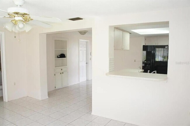 Photo - 7608 Camelot Rd