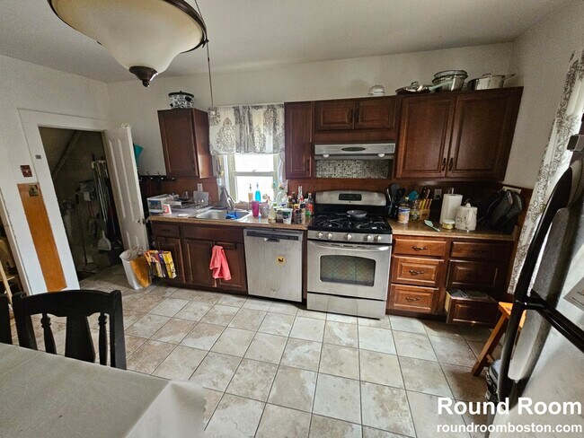 Photo - 58 Winship St Unit 1
