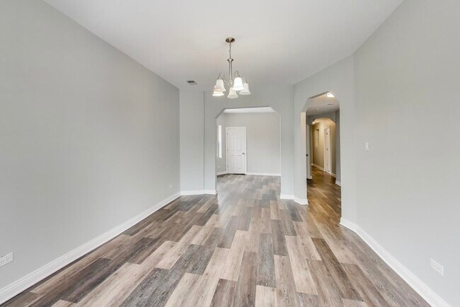 Photo - 5938 S Indiana Ave