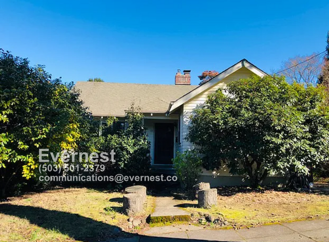 Photo - 22 NE 69th Ave House