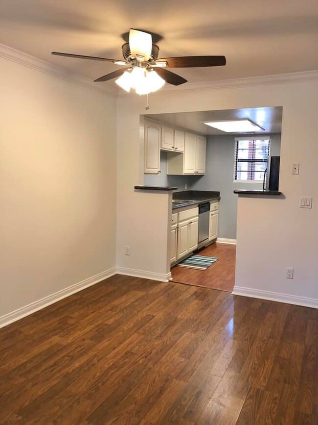Kitchen - 12035 Alta Carmel Ct Unit 209