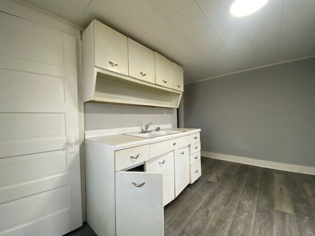 Photo - 1606/1608 W High St. Unit 1608 1/2