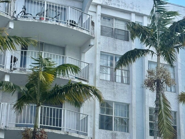 Photo - 492 NW 165th St Unit C-512