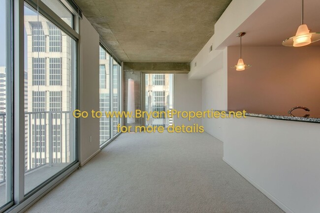 Photo - Nashville - Downtown 1-Bedroom Condo