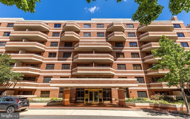 Photo - 2301 N Street NW Unit 606 Unit 606