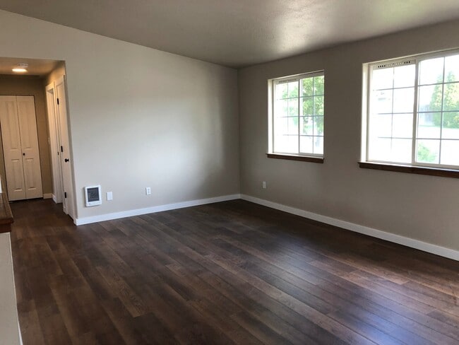 Photo - 3435 SW Pumice Ave