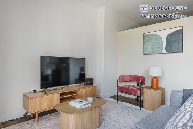 50 Salt St Unit SI FL4-ID1098