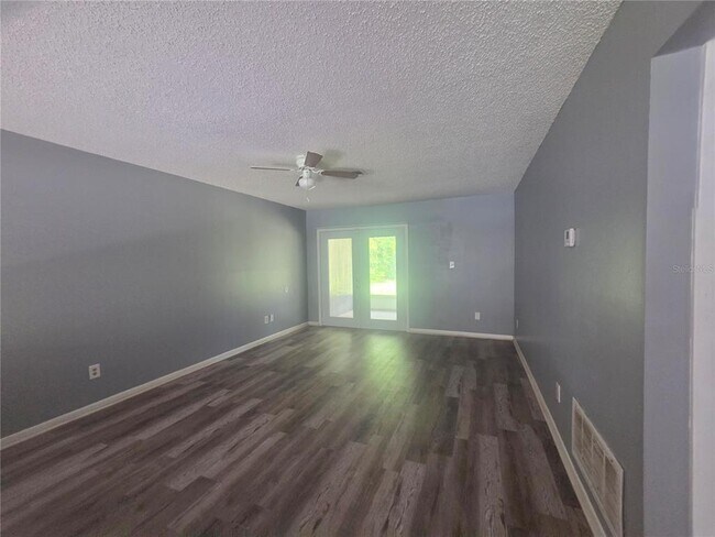 Photo - 1316 Markham Ave