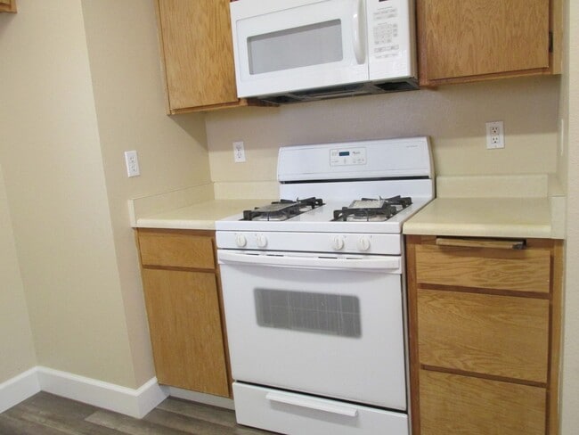 Photo - THREE BEDROOM TWO BATH HOME FOR RENT