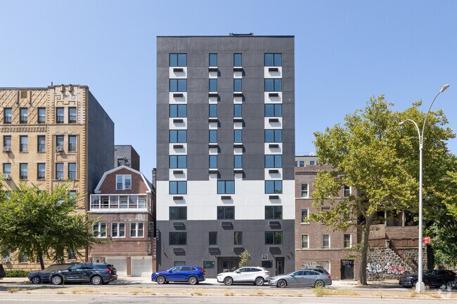 Photo - 3187 Grand Concourse