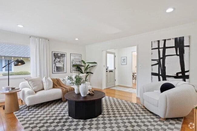 Building Photo - 150 Tennyson Ave Rental
