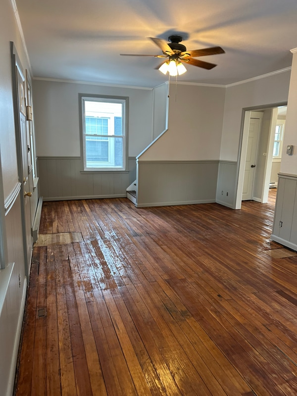 Photo - 1375 Clinton St