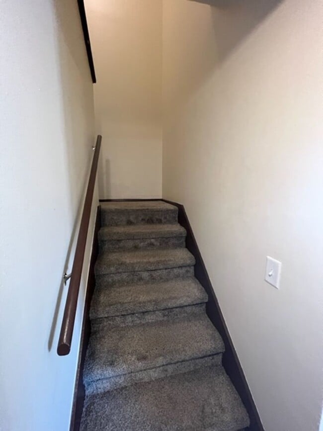 Photo - Huge 3 BDRM Southside Duplex