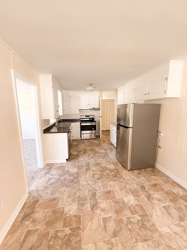 Photo - 908 E Park Ave