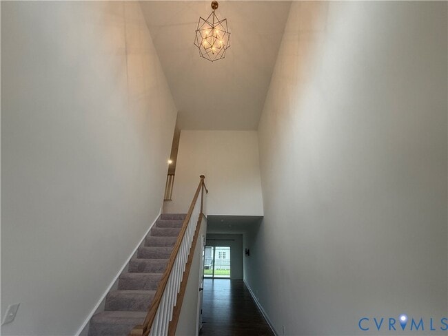 Photo - 7048 Dunton Rd