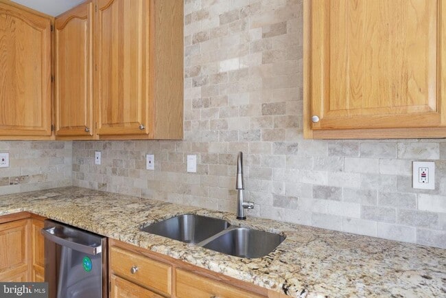 Photo - 12225 Fletchertown Rd