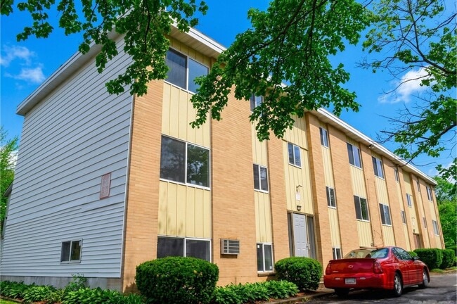 Photo - 39 Rhodes Ave Unit 10