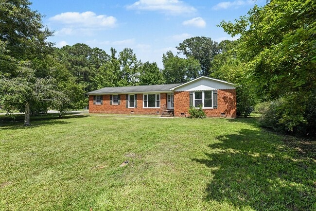 Photo - 130 Sandtrap Rd