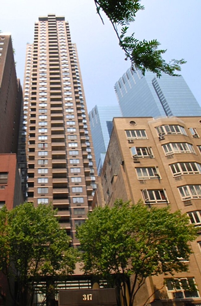 Photo - 348 W 58th St Condo