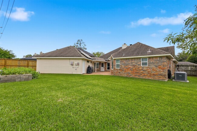 Photo - 1722 Pecan Crossing Dr