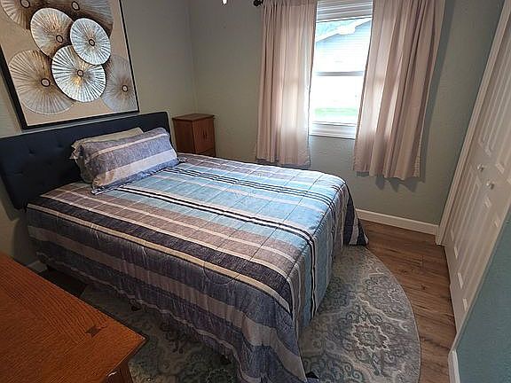 Photo - 544 Midland Dr