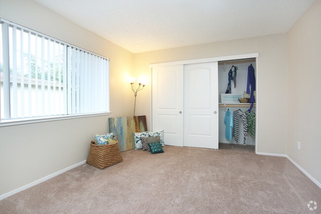 2 habitaciones, 1 baño - Abby Creek Apartments