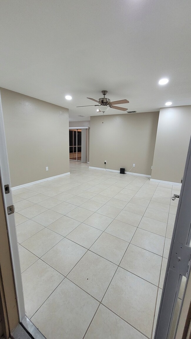 Photo - 4021 Catalina Dr