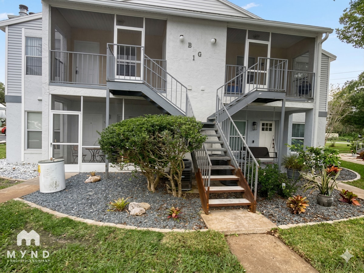 Photo - 107 Northlake Dr