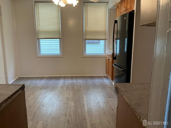 Photo - 93 Schley St Unit 2