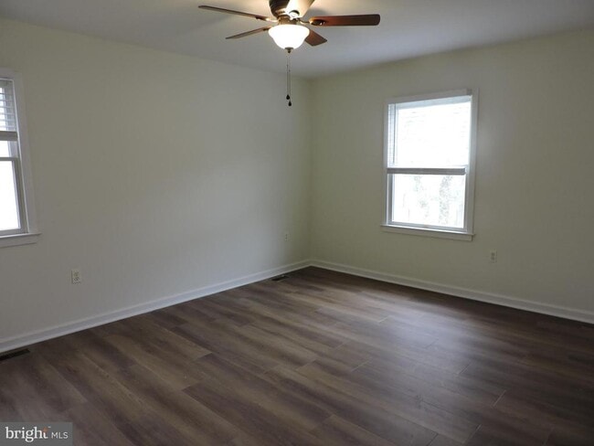 Photo - 115 S Bell Ave