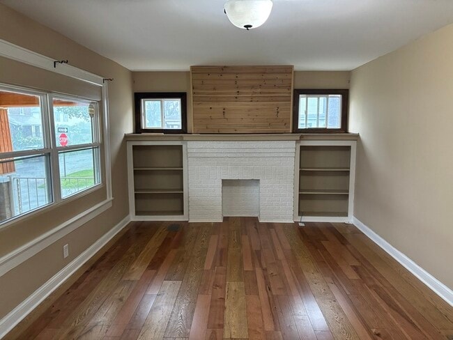 Photo - 73 N Oakley Ave