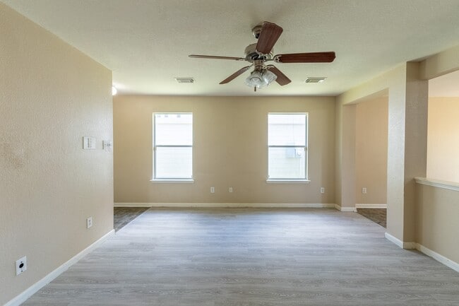 Photo - 20606 Bishops Gate Ln