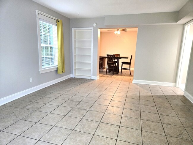 Photo - 3115 Cleburne St