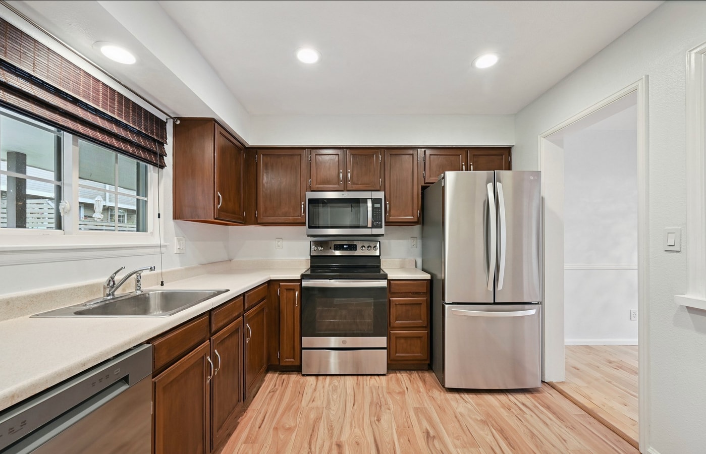 Photo - 6736 S Poplar Ct