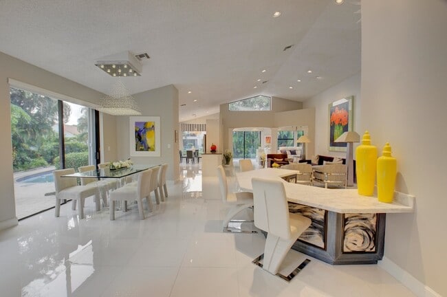 Photo - 2106 NW 60th Cir