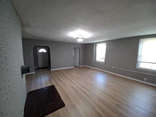 Photo - 10179 Bon Oak Dr