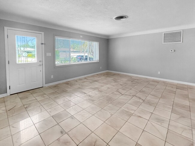 Photo - 3 Bed 2 Bath Home for Rent in Ideal Northeast St. Pete Neighborhood